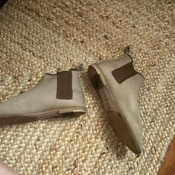 Rothy’s Merino Ankle Boot - Picture 5 of 5